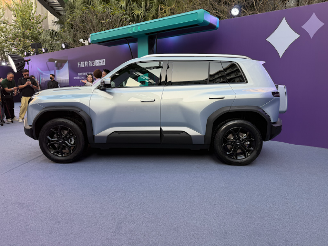 方程豹钛3闪充版上市 售15.38-16.98万元