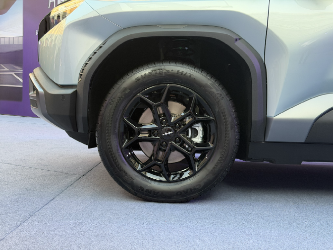 方程豹钛3闪充版上市 售15.38-16.98万元