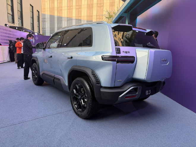 方程豹钛3闪充版上市 售15.38-16.98万元