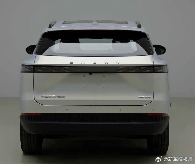 设计更简洁 新款瑞虎7PLUS内饰谍照曝光