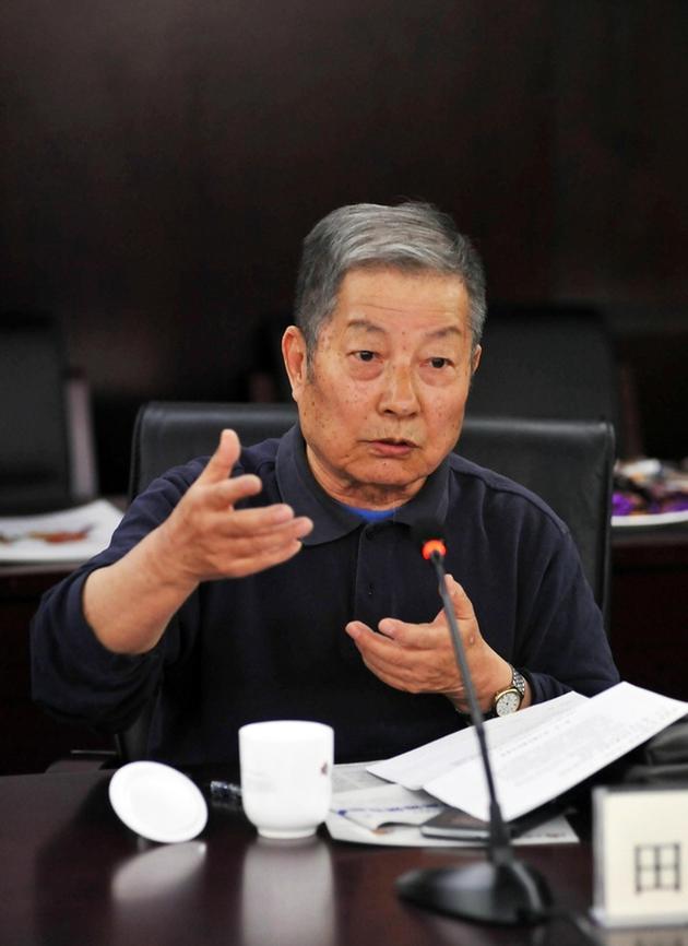 田本相先生