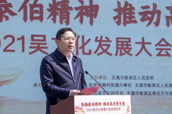 无锡高新区党工委副书记、管委会主任、新吴区委副书记、区长崔荣国