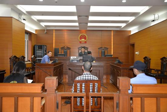 烤鸭店老总_烤鸭店门头图片(2)