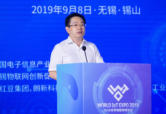中共锡山区委书记顾中明