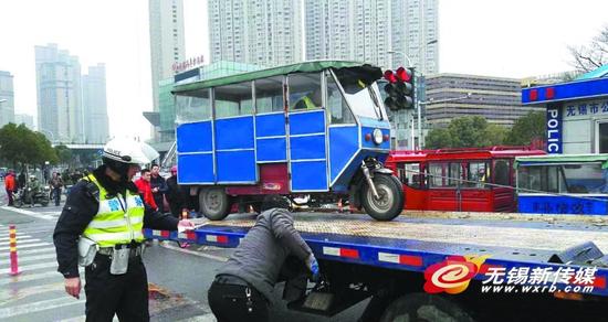 交警整治小飞龙一片叫好 网友呼吁像管出租车