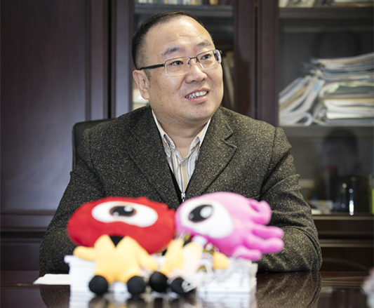 无锡广电广告公司总经理方益采访:方兴未艾 开