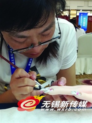 残疾人美甲比赛。