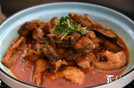 2019年1月22日下午,布尔津县美食推介会上,令人垂涎欲滴的美食。