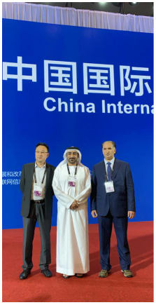 左一:中国欧洲经济技术合作协会副会长代军杨