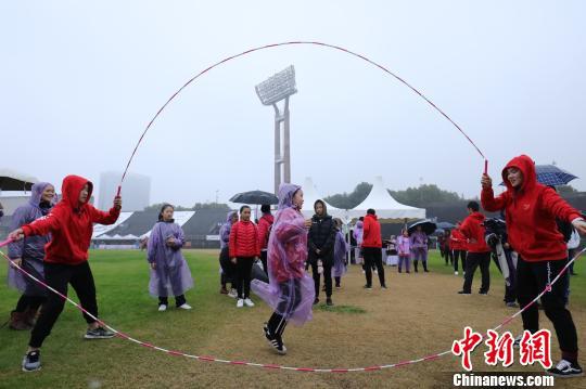 “体育六艺文化节”12月22日在上海市江湾体育场拉开帷幕。 供图