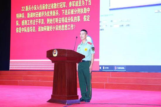 我是士官我担当,我是军中铁脊梁