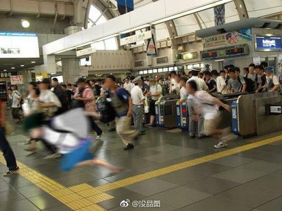 囧哥:老坛酸菜面即将下架 囧哥:老坛酸菜面即将下架图片