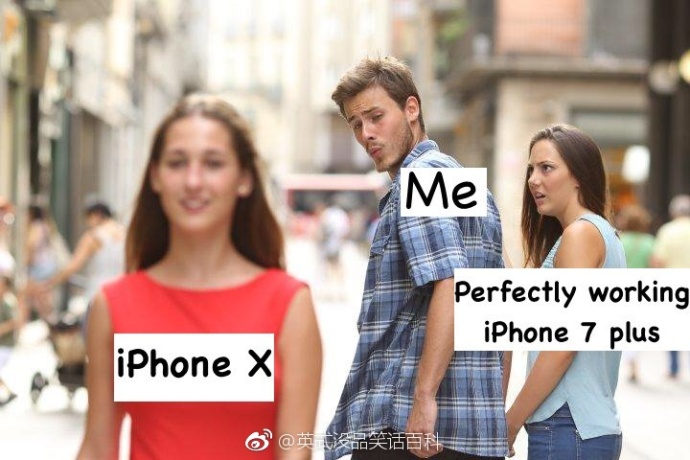 囧哥午间版:iPhoneX刘海有点眼熟,原来竟是他同款? 囧哥午间版:iPhoneX刘海有点眼熟,原来竟是他同款?图片