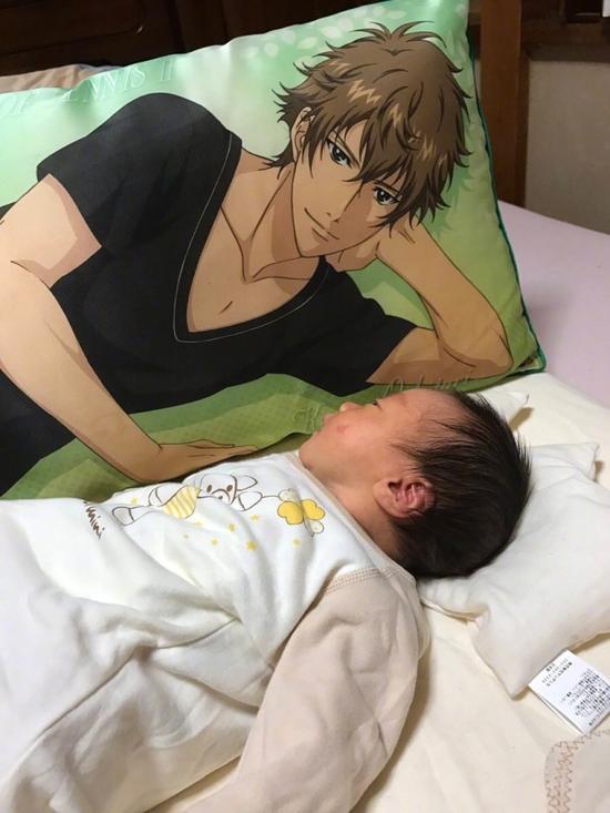 囧哥午间版:招聘一个追星的 摄影文案美工翻译全有了 囧哥午间版:招聘一个追星的 摄影文案美工翻译全有了图片
