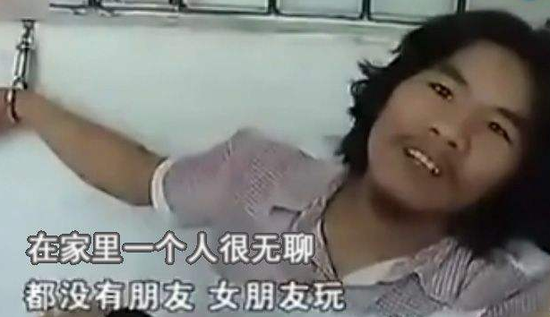 囧哥:B站公司搬新址请道士作法!道长真不是coser吗 囧哥:B站公司搬新址请道士作法!道长真不是coser吗图片
