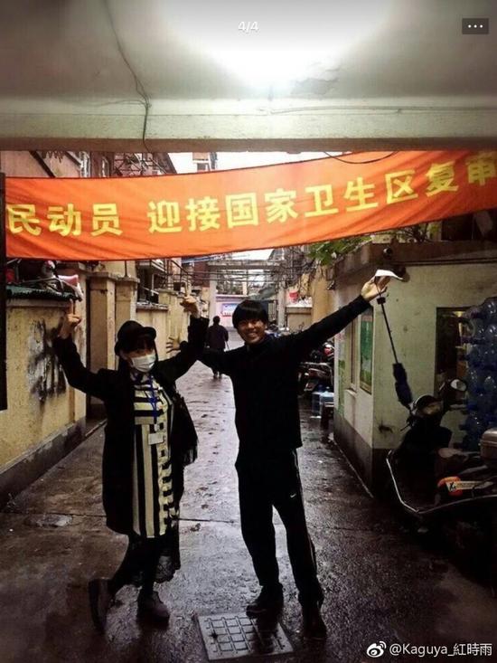 囧哥午间版:互相diss!1分钟告诉你音乐圈眼中的彼此 囧哥午间版:互相diss!1分钟告诉你音乐圈眼中的彼此图片