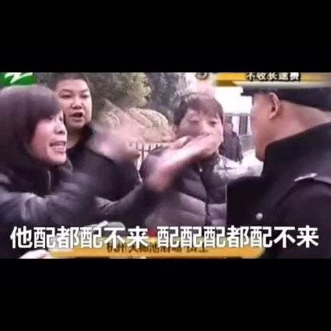 囧哥:剥蟹神器!他发明自动剥螃蟹机器人能直接吃蟹肉 囧哥:剥蟹神器!他发明自动剥螃蟹机器人能直接吃蟹肉图片