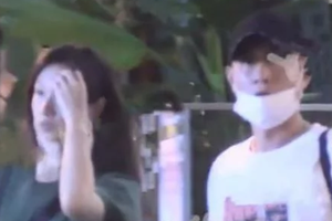 新恋情？文章骑小电动与美女约会