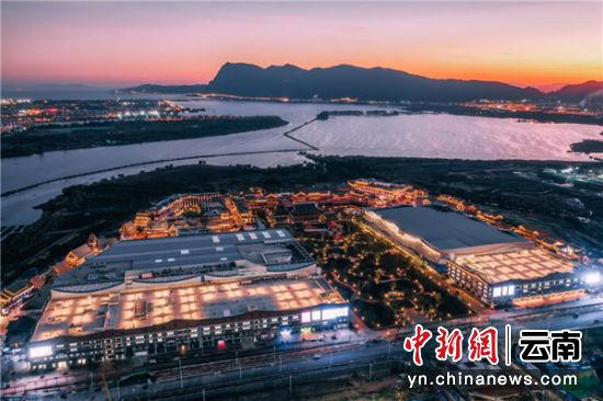 昆明融创文旅城夜景
