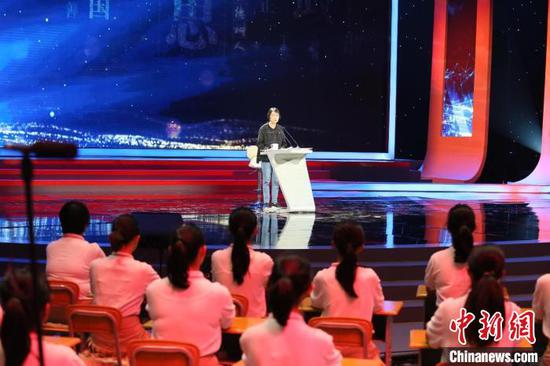 图为《张桂梅思政大讲堂》现场。 刀志楠 摄