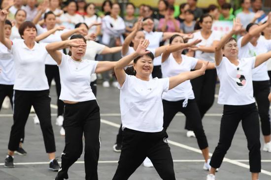图/石相定 摄