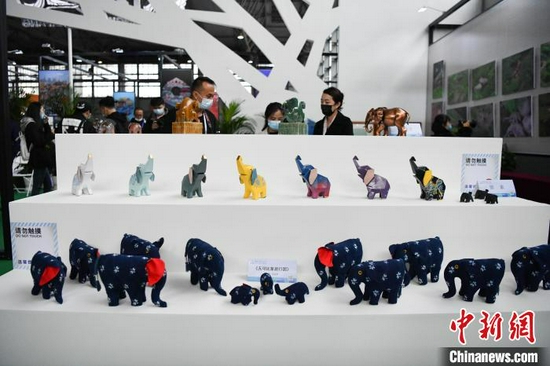 图为博览会现场 刘冉阳 摄