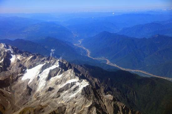 云南大山大河(2020年8月25日摄)。新华网 赵普凡 摄