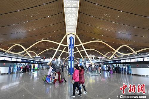 资料图:长水国际机场。 中新社记者 任东 摄