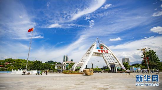 南溪河口岸。新华网发(供图)