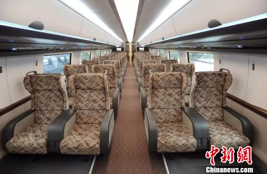 时速600公里高速磁浮试验样车内饰/中车四方股份公司提供