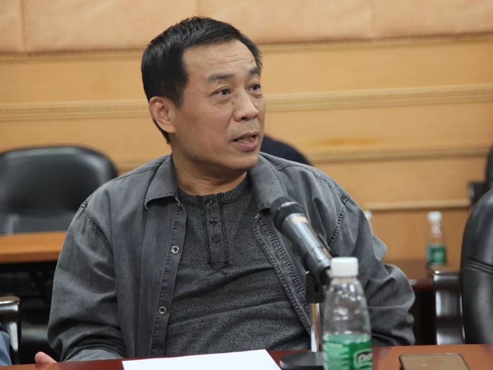 中影集团一级导演 江平
