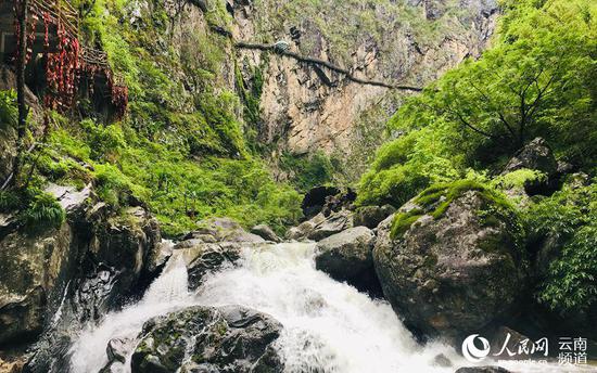 石门关风景。(供图)