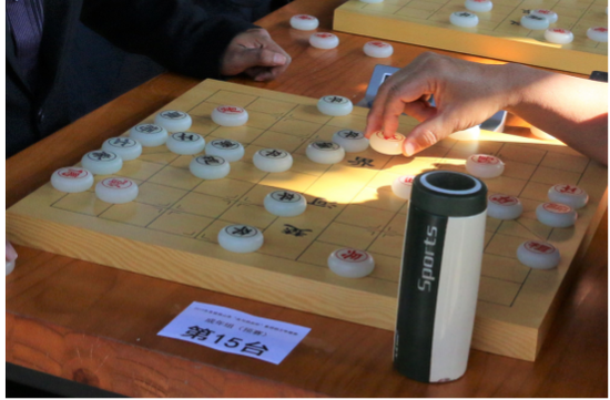 色泽润柔的永子象棋(王娅男/摄)