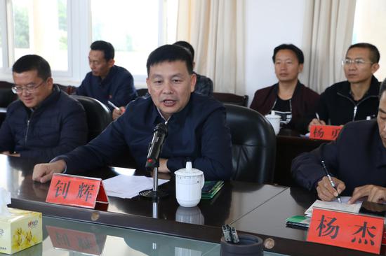 州委常委、州委秘书长、州委统战部部长钊辉钊辉讲话