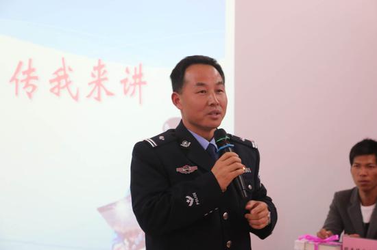 明光普法宣传员分享小故事
