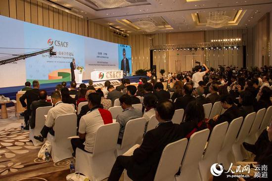 第二届中国—南亚合作论坛举行 人民网 薛丹 摄