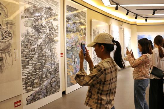 观展现场