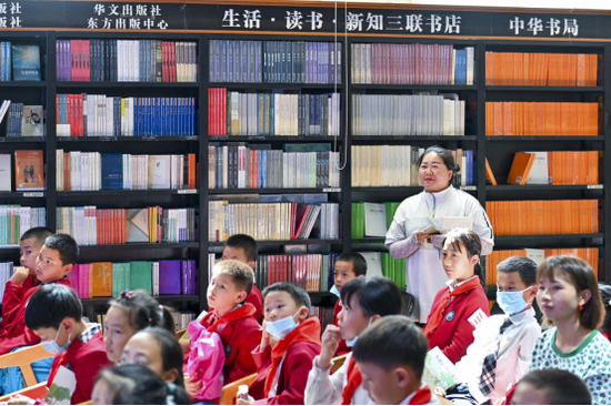 董家湾小学姚剑萍校长现场点评