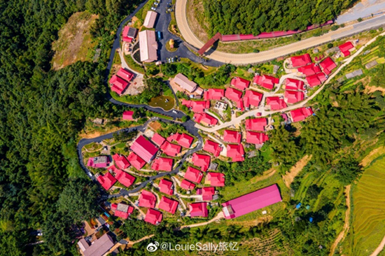(下班坝村 邂逅绝美的佤山风情)