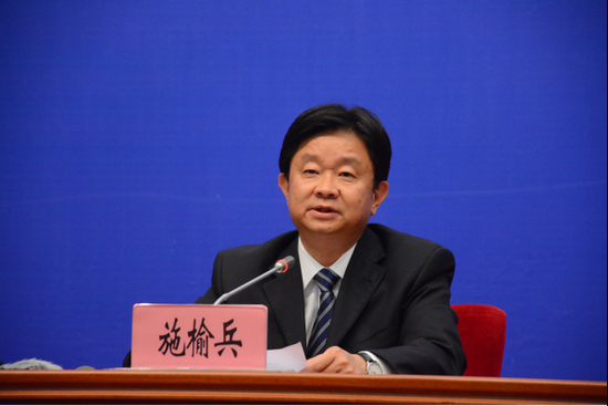 (云南省扶贫办副主任施榆兵 摄影:赵嘉)