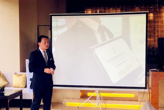 昆明洲际酒店首席礼宾司李建林介绍洲际特色礼宾服务
