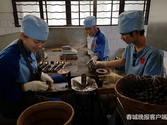 沱茶制作