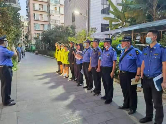 摸排私搭乱建