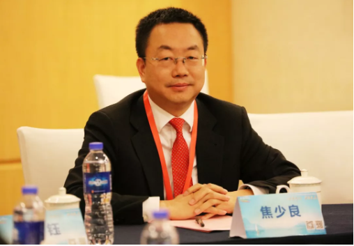 理想科技集团副董事长焦少良代表公司出席了峰会