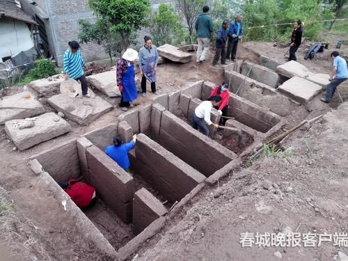 清理墓地