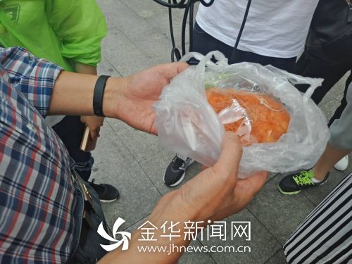 棉花变异属海参金华拘留者已造谣肉松谣言图片