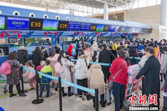 杭州机场春运客流连创新高。 杭州机场供图