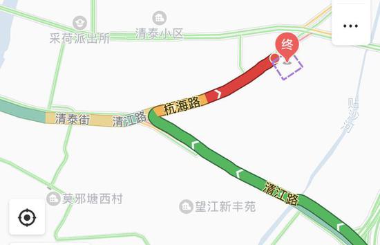 ▲图说:今天下午2:27的路况,越靠近四季青附近,拥堵越厉害。