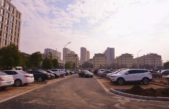 嵊州市人民医院新增150个停车泊位!