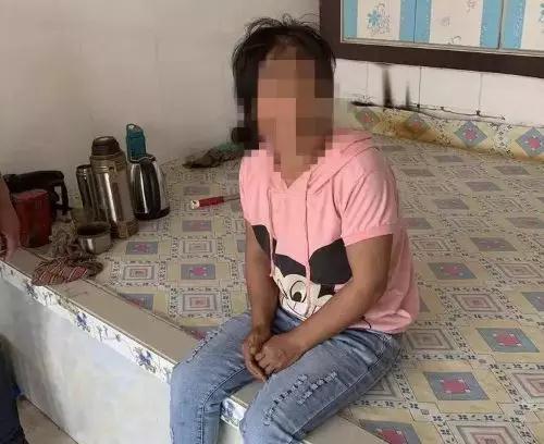 民警在内蒙古抓获行骗的嫌疑人。秀洲公安提供